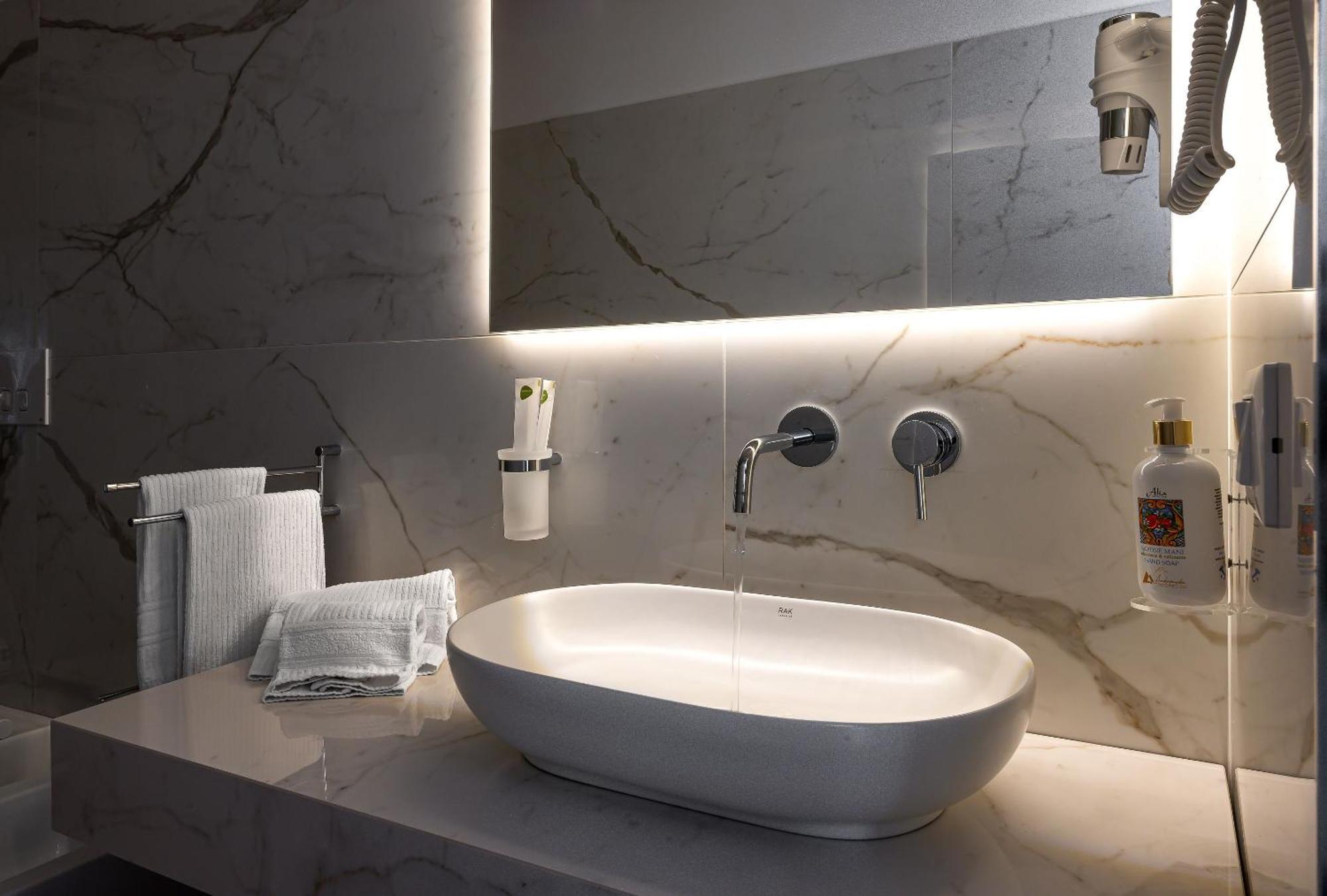 Andromeda Hotel San Vito Lo Capo Phòng bức ảnh
